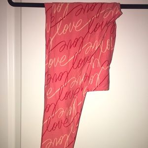 LuLaRoe Love leggings